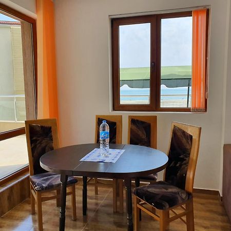 Apartments In Princess Residence Balchik Exterior photo