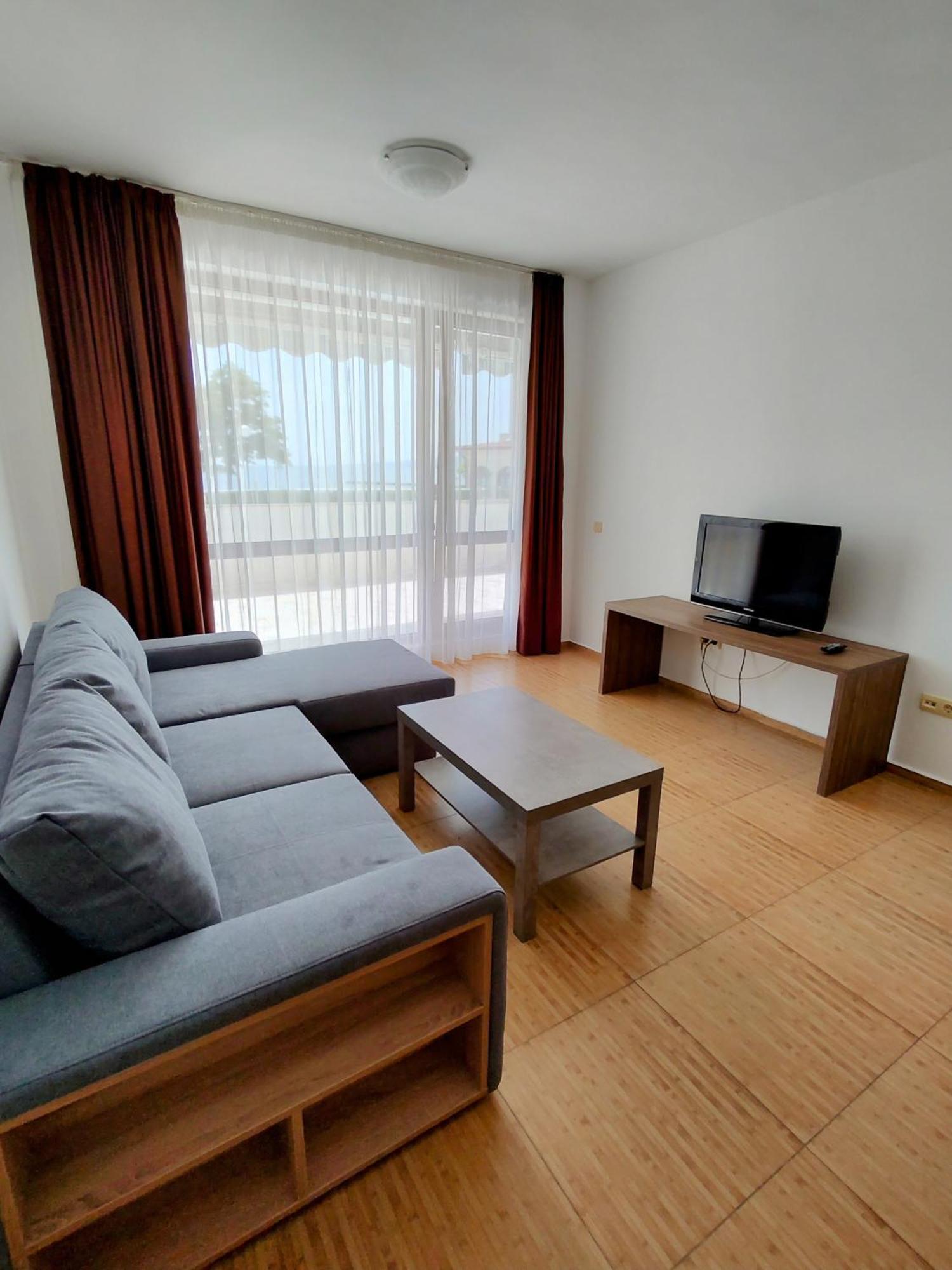 Apartments In Princess Residence Balchik Exterior photo